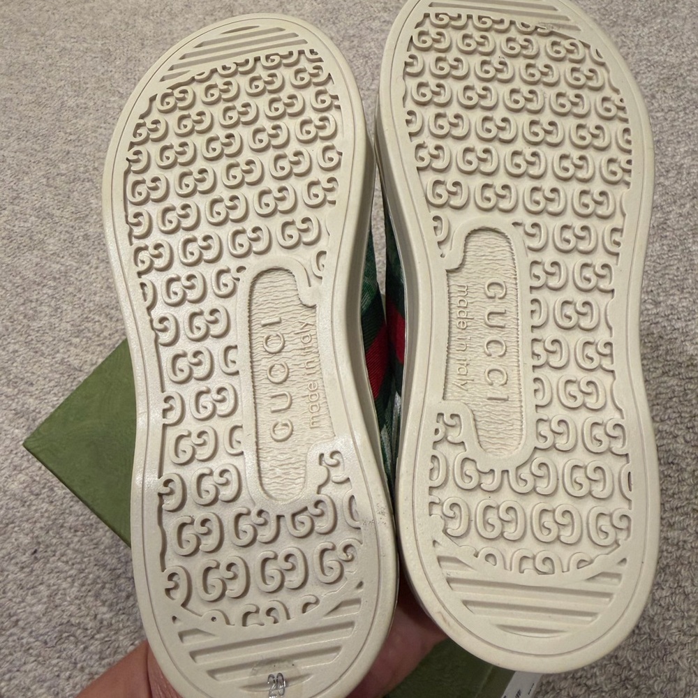 Gucci Kids Green Canvas Sneakers Size 29 - Picture 6 of 7